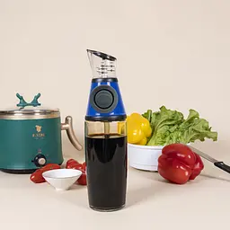 Диспенсер дозатор для олії соусу оцту скляна пляшка з мірною шкалою та насосом 500 мл Press & Measure, Kitchen Master Сірий 85789 - мініатюра 7