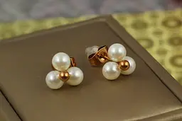 Сережки гвоздики Xuping Jewelry трійця перлів 9 мм золотисті