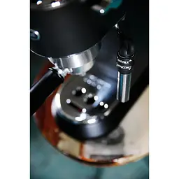Ріжкова кавоварка еспресо DeLonghi EC685.BK - мініатюра 12