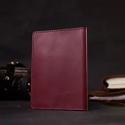 Відмінна шкіряна обкладинка на паспорт Grande Pelle 16794 бордовий
