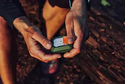 Чохол UAG для AirPods (Gen 4, 2024), Plasma, Olive Drab teh0019327 - мініатюра 3