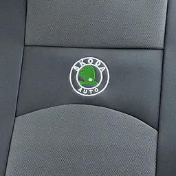 Чохли на сидіння модельні для Skoda Octavia Tour 1996-2010 з підлокітником Чорно - Сірі - мініатюра 3