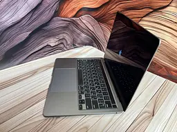 Ноутбук Apple MacBook Pro 13" 2020 A2337 M1/16/256 (C02G406ZQ05N) Б/в - мініатюра 3