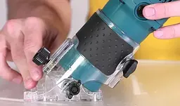 Фрезер Makita 3710 530 Вт - мініатюра 3