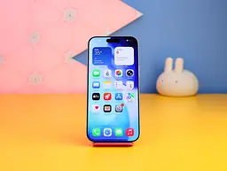 Смартфон Apple iPhone 16 Pro Max 256GB White Titanium (MYWW3) Б/В [174127] - мініатюра 2