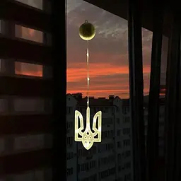 Світлодіодна гірлянда фігурка Український Тризуб 10 led на батарейках