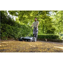 Підмітальна машина Karcher KM 70/15 C Classic компактна (1.517-111.0) - мініатюра 3