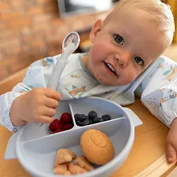 Силіконова тарілка Babyono з присоскою та кришечкою блакитна (1661/01) - мініатюра 8