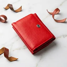 Яскравий компактний жіночий гаманець ST Leather 18892 червоний