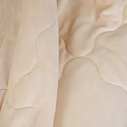 Ковдра-плед антиалергенна літо MirSon Plush Summer Milk 200х220 см молочна (2200010676426) - мініатюра 7