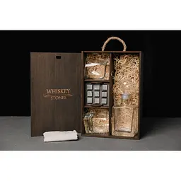 Подарунковий набір Whiskey Stones камені для віскі у дерев'яному пеналі №7 + декантер і 2 склянки Pasabahce + щипці + мішечок - мініатюра 2