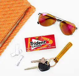 Жувальна гумка Trident Layers Wild Strawberry and Tangy Citrus 14 стіків - мініатюра 3