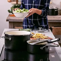 Ківш KitchenAid Steel Core з кришкою 16 см 1.3 л матовий чорний (CC005997-001) - мініатюра 5