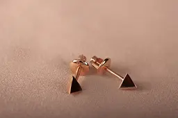 Золоті сережки гвоздики у формі трикутника S-0065 - мініатюра 8