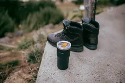 Термокружка Fiskars On-the-go 0.5 л, колір чорний (1078762) - мініатюра 12