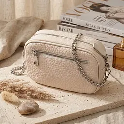 Шкіряна сумка декорована металевими кнопками Vintage 22334 біла - мініатюра 4