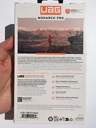 Чохол протиударний UAG Monarch Pro MagSafe для iPhone 17 Pro Carbon Fiber 114513119042 - мініатюра 7