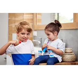 Електрична зубна щітка Oral-B Braun Stage Power D100 Тачки - мініатюра 9