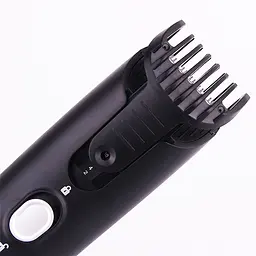 Машинка акумуляторна для стрижки VGR V-015 (Чорний) - мініатюра 3