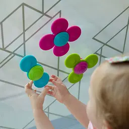 Набір прорізувачів-спіннерів із присосками Fat Brain Toys Whirly Squigz, 3 шт. (F210ML) - мініатюра 3