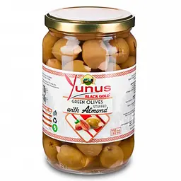 Оливки Yunus Green olives Stuffed with Almond з мигдалем 700 г