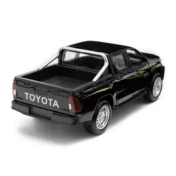 Автомодель дитяча Toyota Hilux TechnoDrive KM250423 масштаб 1:43 - мініатюра 23