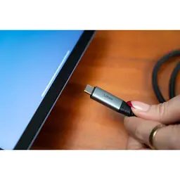 Кабель для передачи данных Verbatim USB-C to USB-C 60W 1.2 m black (31845) - миниатюра 6