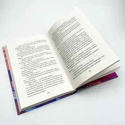 Закоханий привид - Марк Леві | Клуб Сімейного Дозвілля, книга українською, нова, тверда - мініатюра 4