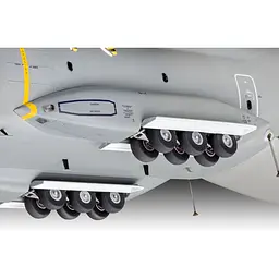 Збірна модель-копія Revell Літак Airbus A400M Atlas RAF 1:72 (1810305) - мініатюра 4