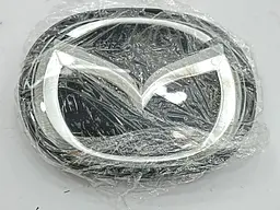 Емблема решітки Mazda 6 (2011-2016р) чорна+хром 141х112 мм під склом (на напрямних) - мініатюра 4