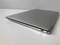 Ноутбук DELL XPS 13 9310 (i7-1185G7 / 32GB / SSD 1TB / 4K 3840x2400 IPS Touch) б/в - мініатюра 10