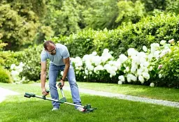 Тример садовий Bosch UniversalGrassCut 18V-260 1х2.5Ah, 26см, 2.3кг (0.600.8C1.D03) - мініатюра 9