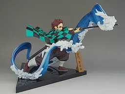 Фігурка Bandai Spirit Танджиро Клинок розсікаючий демонів Tanjiro Kamado 12 см DS TK 148 - мініатюра 6