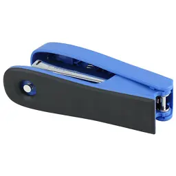 Степлер Comix пластиковий, 20 аркушів, скоби №24, 26, синій (STAP-COM-B2982-BL) - мініатюра 2