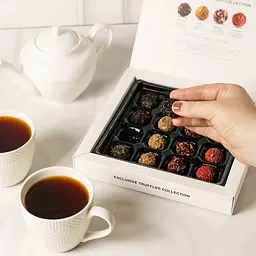 Цукерки Pure Chocolate трюфель асорті 135 г (763042) - мініатюра 3