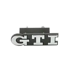 Емблема напис GTI у решітку 91х21мм СРІБЛО метал (на кріпленнях)