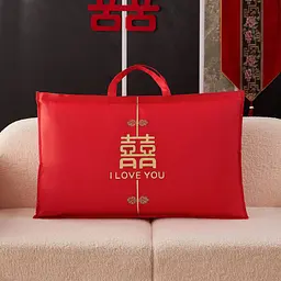 Подарункова сумка-чохол на блискавці з ручками “I LOVE YOU” (червона) 80х50 см KT7007302