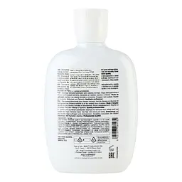 Безсульфатний шампунь Alfaparf Milano Semi Di Lino Diamond Illuminating Low Sulfate Free Shampoo 250 мл - мініатюра 3