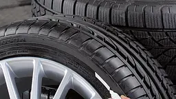 Маркер Edding Tyre для маркування гумових поверхонь 2-4 мм білий (e-8050) - мініатюра 3