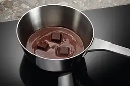 Варильна поверхня індукційна Electrolux 78 см розширена зона Hob2Hood чорний - мініатюра 9