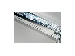 Встраиваемая посудомоечная машина Indesit DSIO 3T224 CE - миниатюра 2