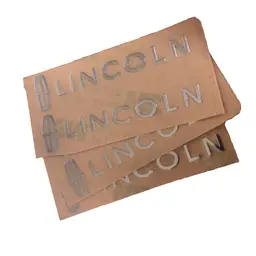 Наклейка з логотипом Lincoln метал, на клейкій стрічці 1шт (універсальна)