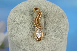 Кулон Xuping Jewelry хвиля з мигдалеподібним каменем 2,7 см золотистий