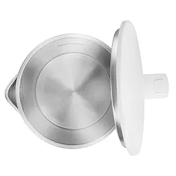 Електрочайник Prime Technics PKP 1765 W - мініатюра 2