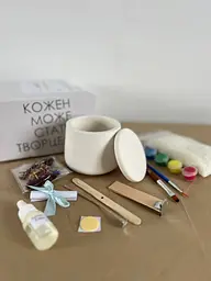 Подарунковий набір для виготовлення та розпису акриловими фарбами соєвої свічки