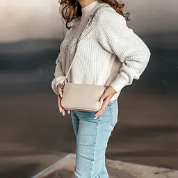 Сумка жіноча шкіряна через плече Handycover S406 бежева через плече маленька - мініатюра 2