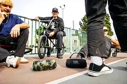 Колонка портативна 2.0 Charge 6, Squad, 45 Вт (30Вт + 15Вт) JBL teh0021026 - мініатюра 2
