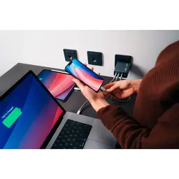 Зарядний пристрій Verbatim GaN 200 W 4 ports (2xUSB-C-100 W,USB-C-65 W /USB-A -3.0) (32204) - мініатюра 9