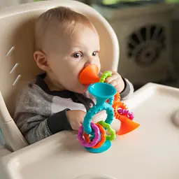 Прорізувач-брязкальце на присосках Fat Brain Toys pipSquigz Loops помаранчевий (F165ML) - мініатюра 7