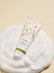 Пінка для вмивання Round Lab Soybean Cleanser 150 мл - мініатюра 3